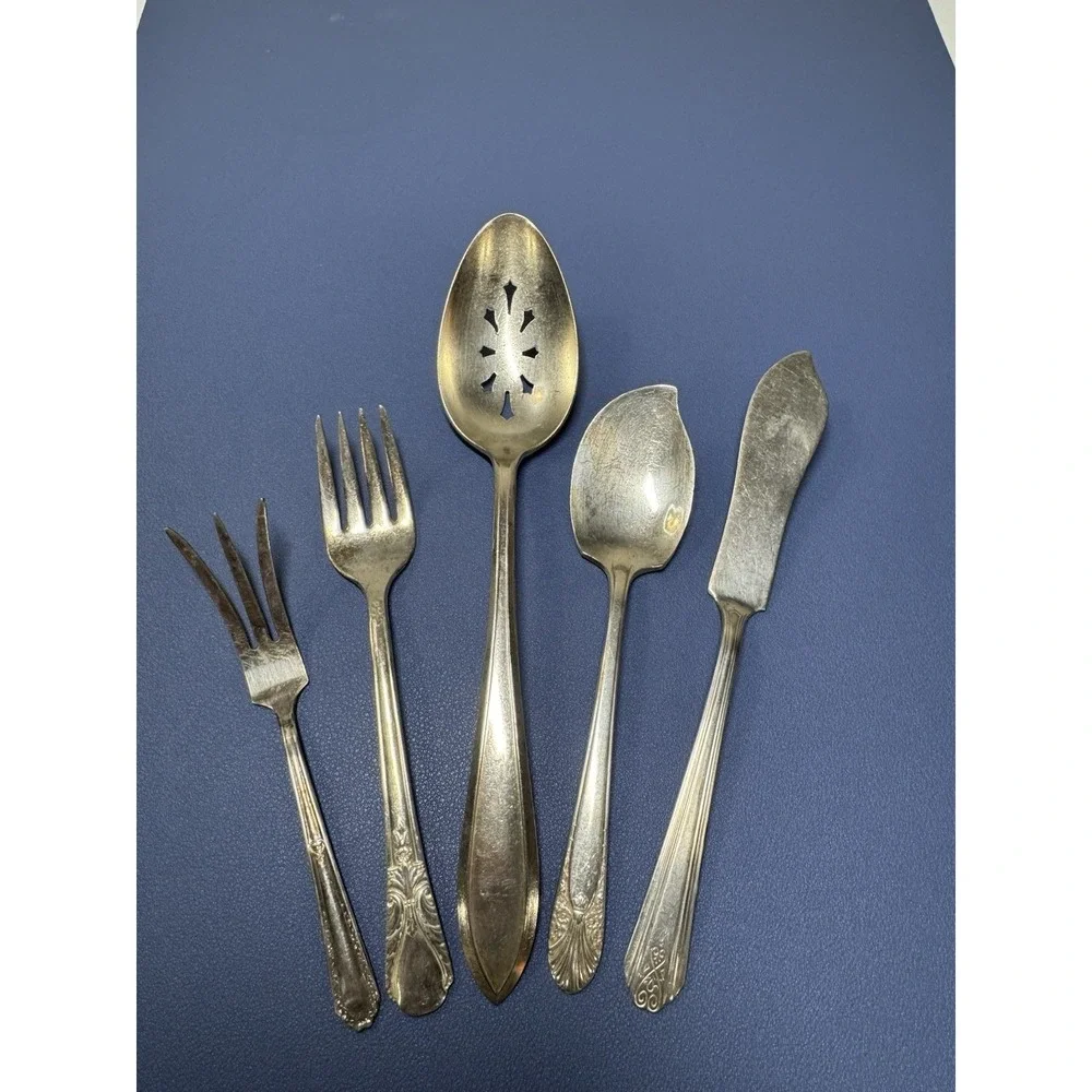 VTG Lot 5 Mixed Silverplate Spoons Forks Flatware Silver Plate CRAFT Jewelry MKR